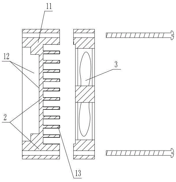 High-efficiency device for water removal from flue gas