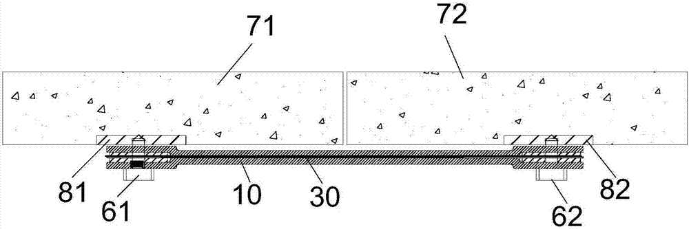 Self-resetting pressure bearing and shock reducing water stop part and tunnel flexible connector