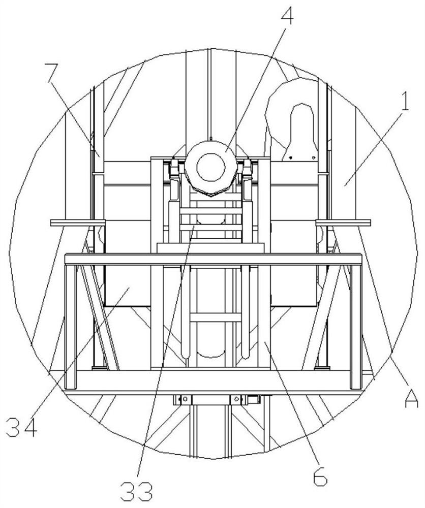 Automatic lifting suction device