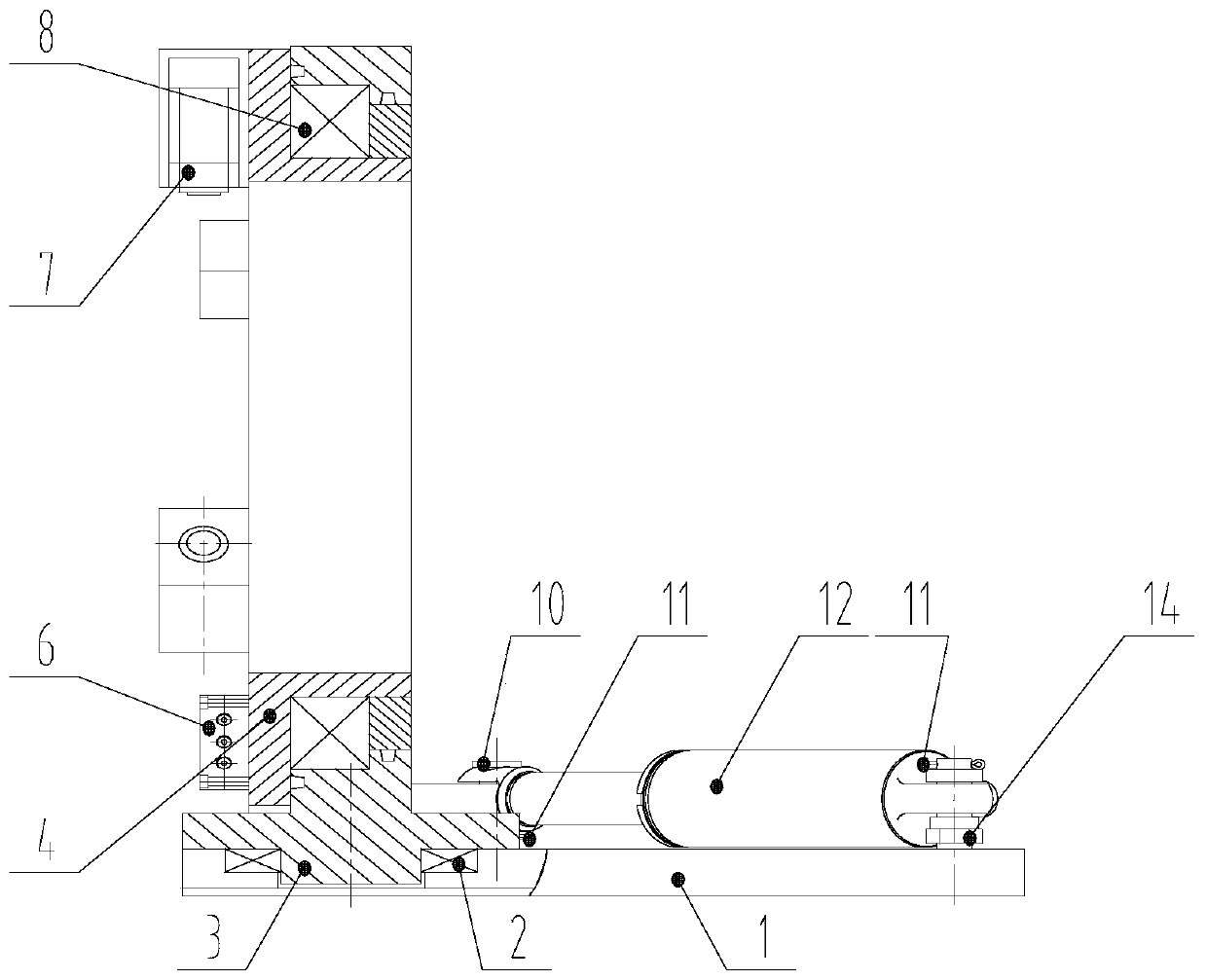 Self-centering rotating fully enclosed center frame