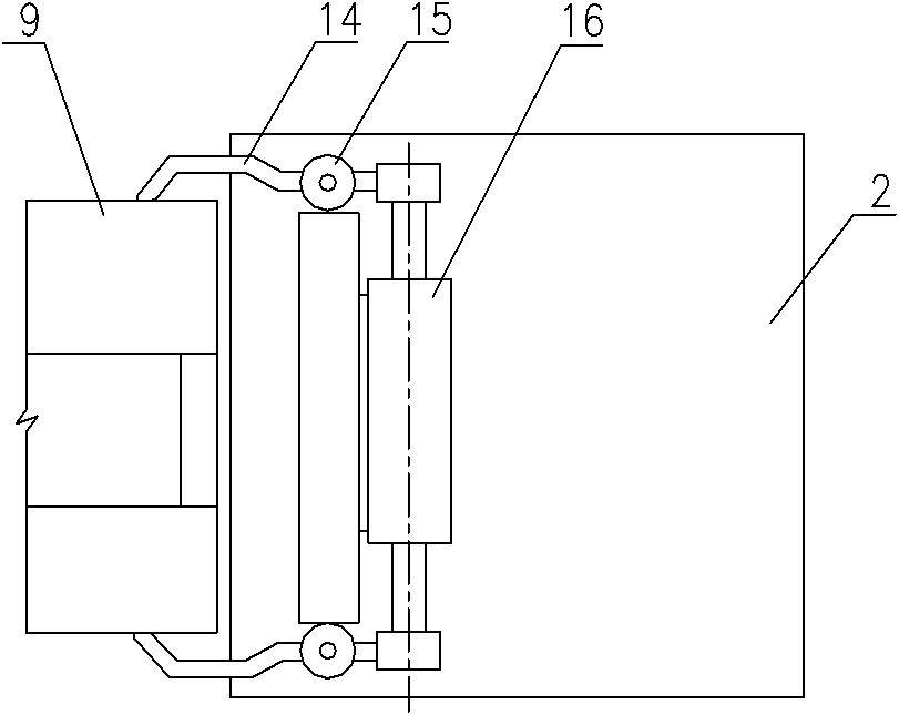 Follow-up clamp type climbing fire fighting rescue capsule