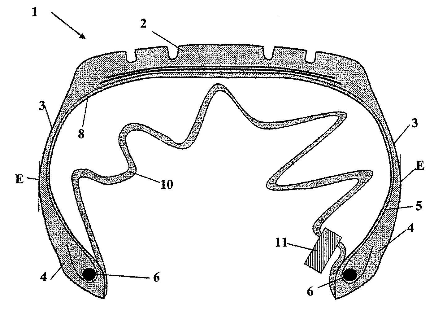 Tire with reduced rolling noise