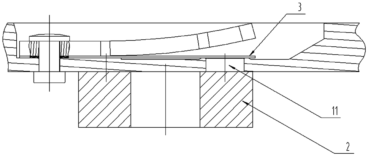 Pump structure and compressor