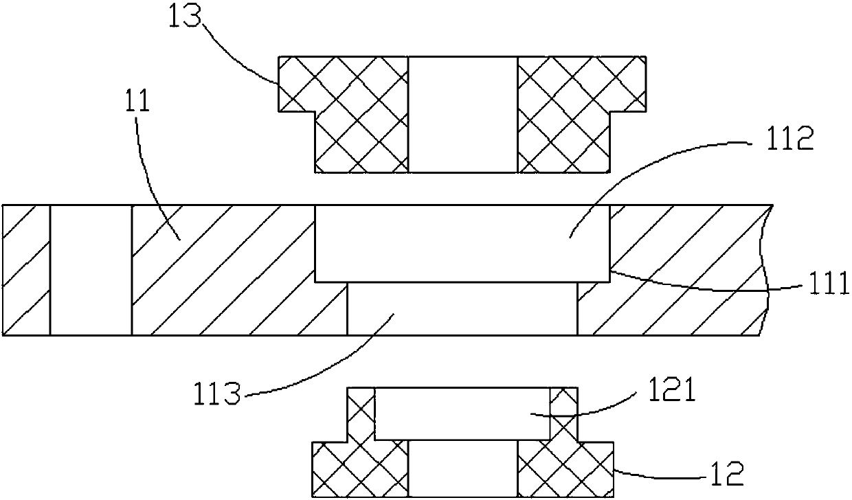 Vacuum sealed electrical wire outlet structure