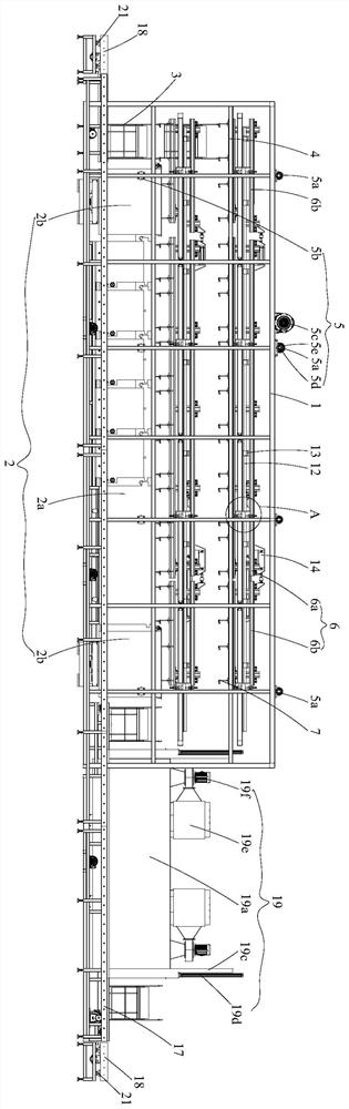 Ultrasonic cleaning machine capable of realizing synchronous lifting