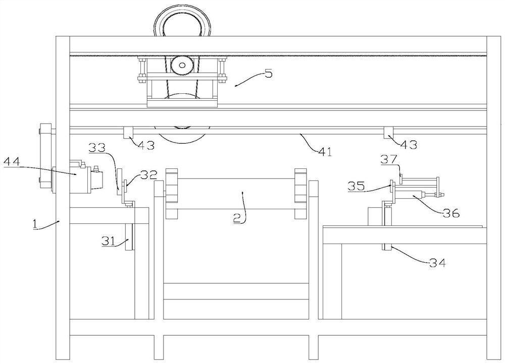 Roller clamping type bamboo tube slicer