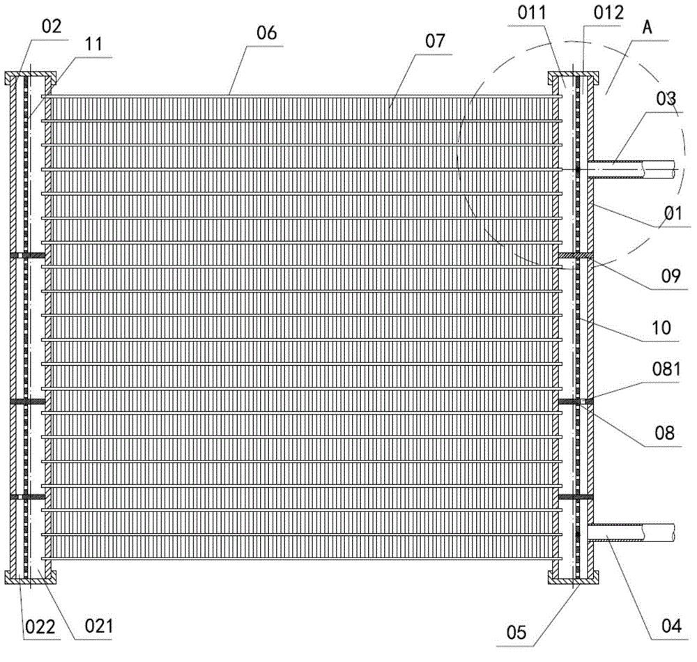 Microchannel heat exchanger capable of uniformly distributing refrigerant flow