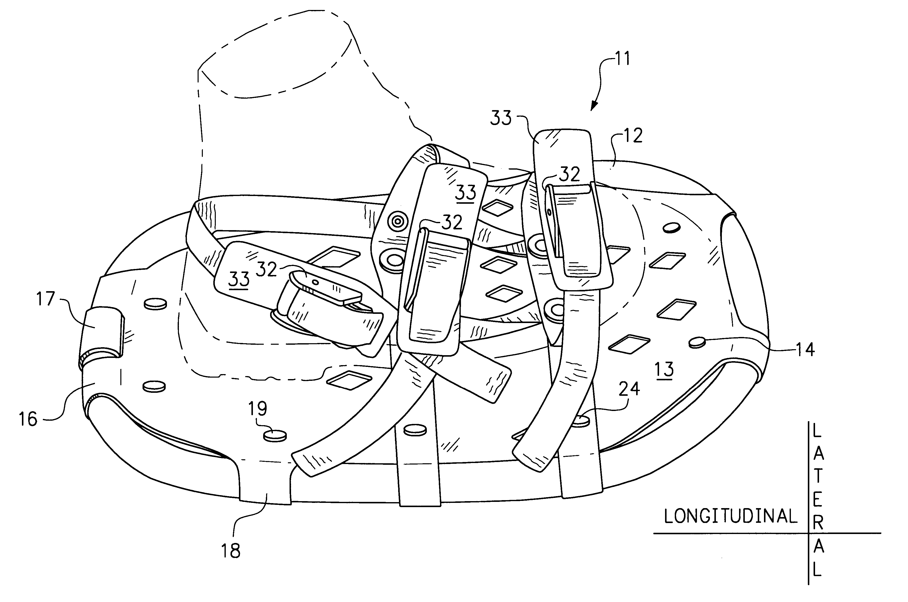 Maneuverable snowshoe