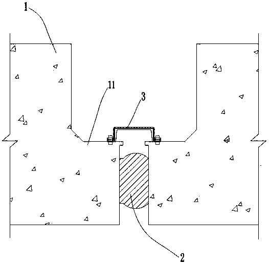 A method for protecting the water stop of an immersed tube tunnel