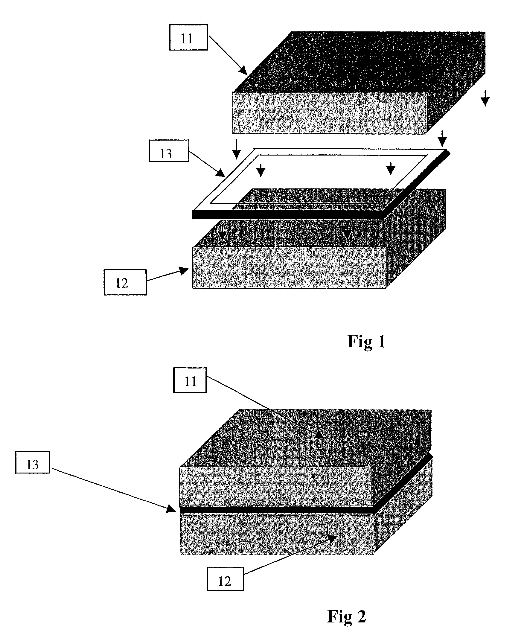 Micro-gap gas filled dielectric capacitor