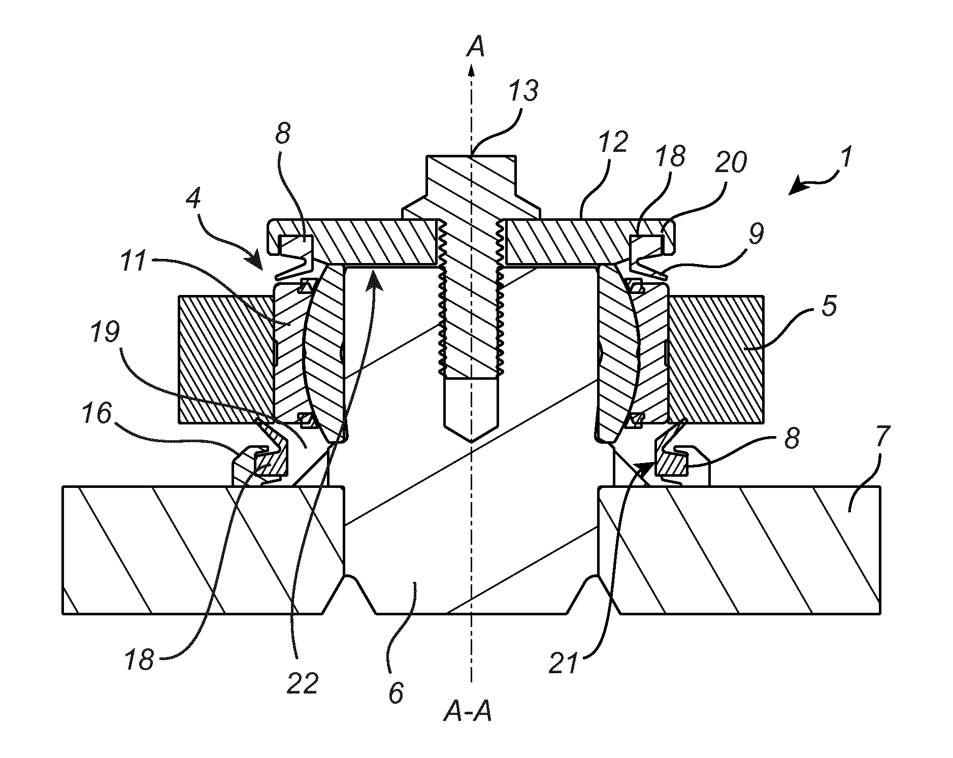 Articulated joint for an implement carrier vehicle and an implement carrier vehicle comprising such articulated joint