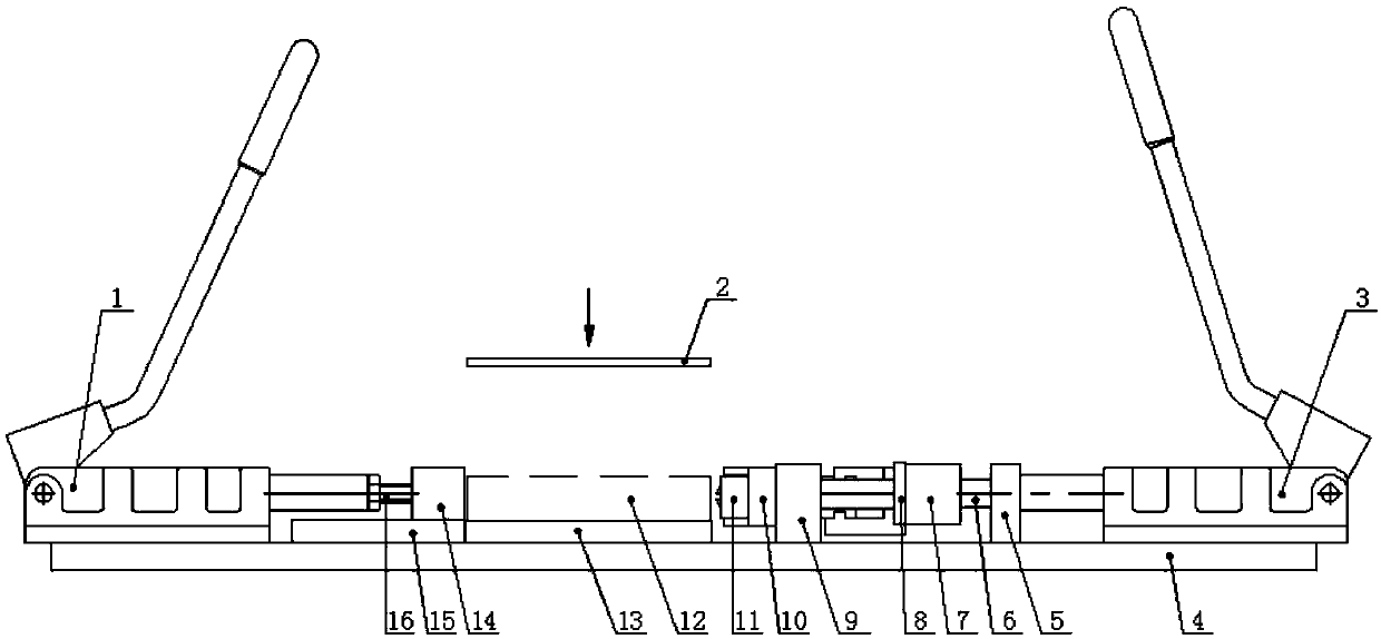 Reaming and claw fixing tool for core body of radiator and using method of reaming and claw fixing tool