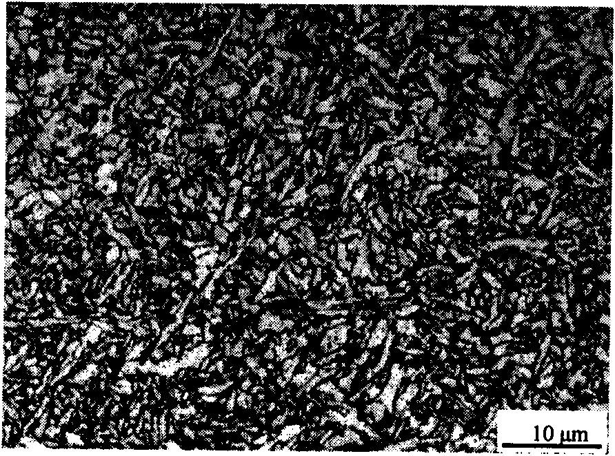 Submerged arc welding flux material for X80 pipeline steel and preparing method thereof