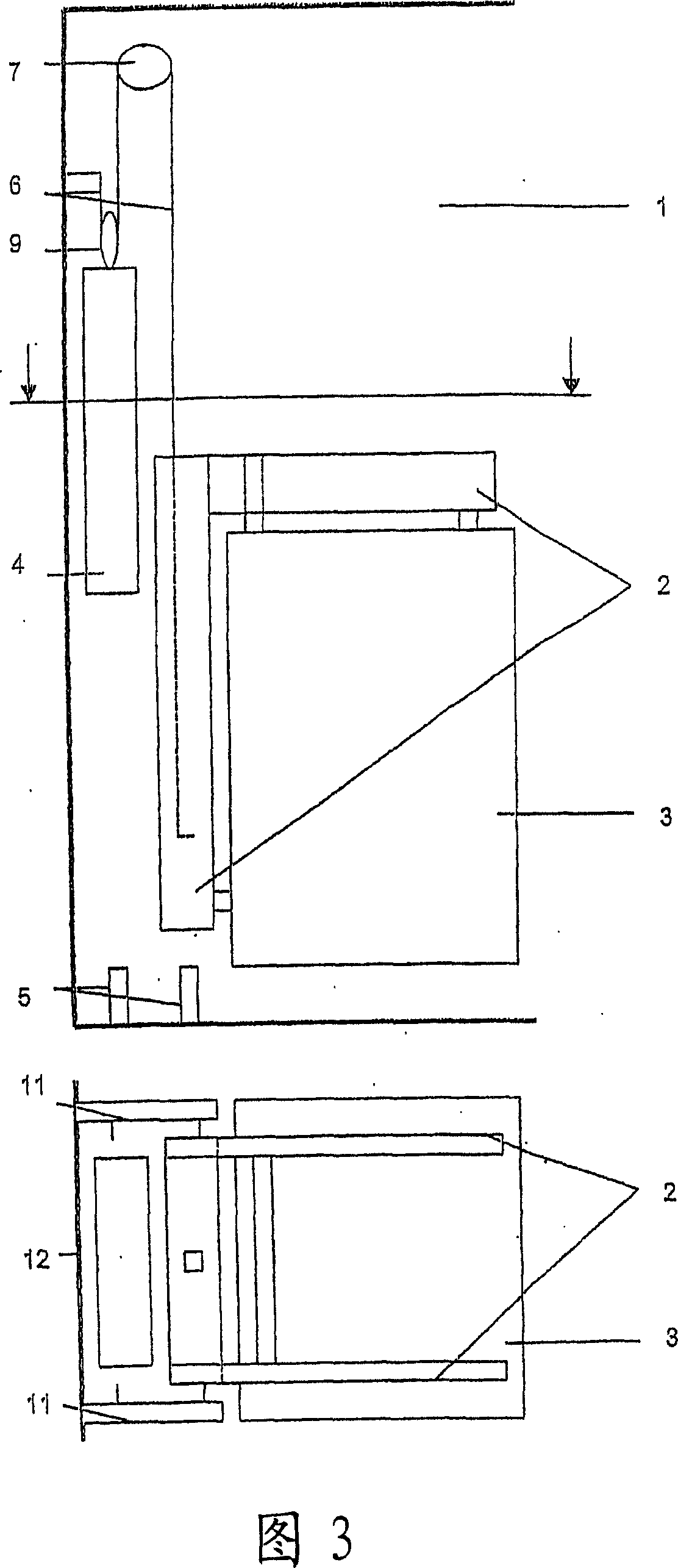 Elevator ('rucksack'-elevator comprising a car suspended on the car frame)