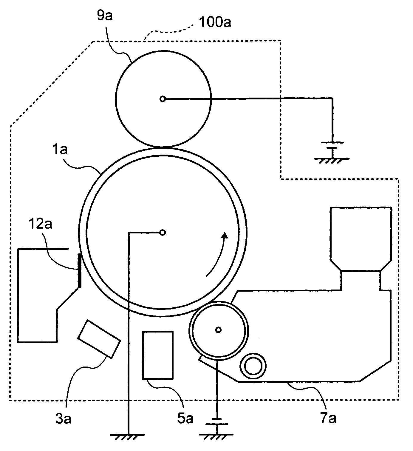 Image forming apparatus that eliminates the inadvertence of mixed color toners and image forming method