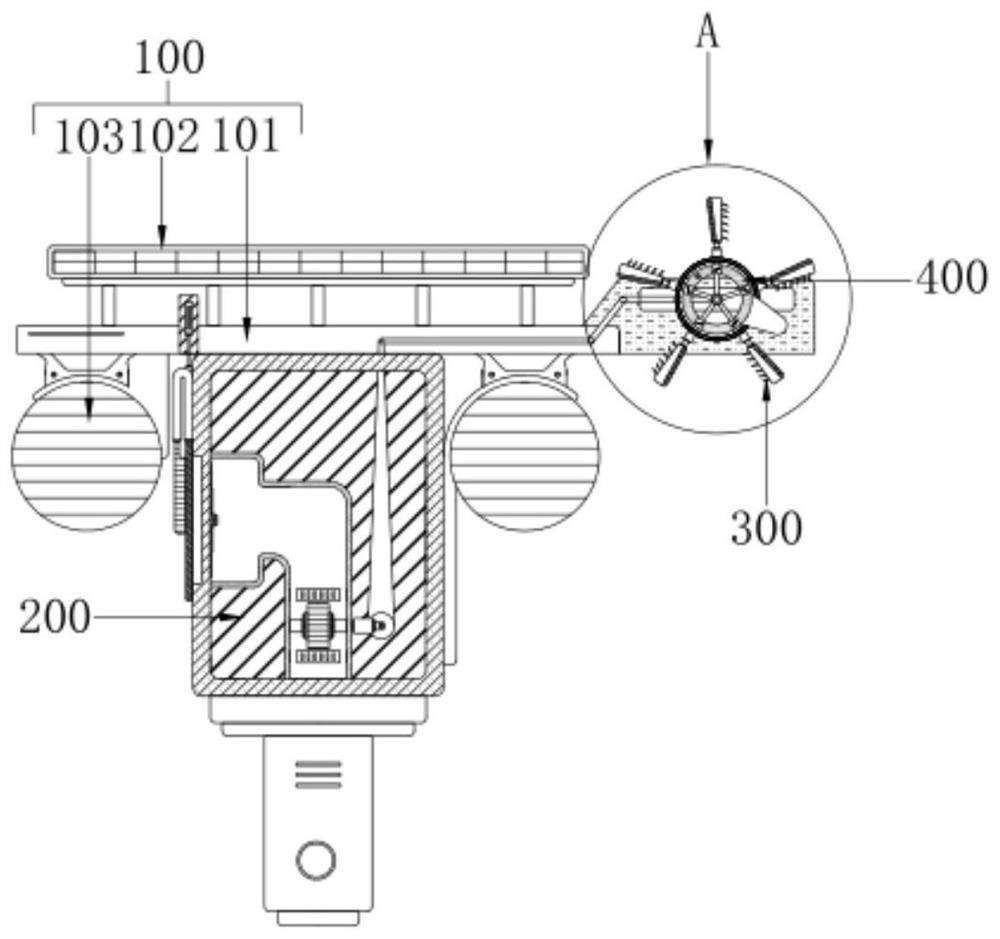 Overwater floating type photovoltaic power generation device capable of preventing water organisms from winding and icing