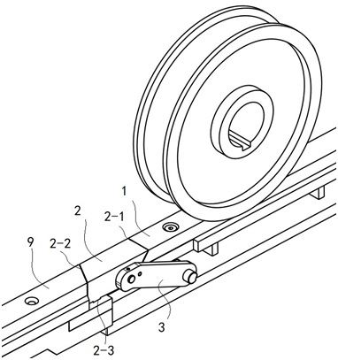 High-altitude track bridging structure