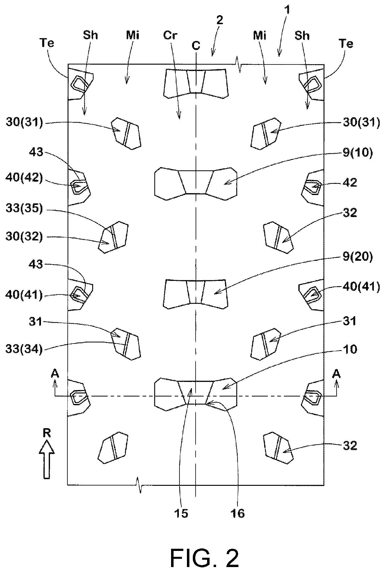 Tire for motorcycle for uneven ground traveling