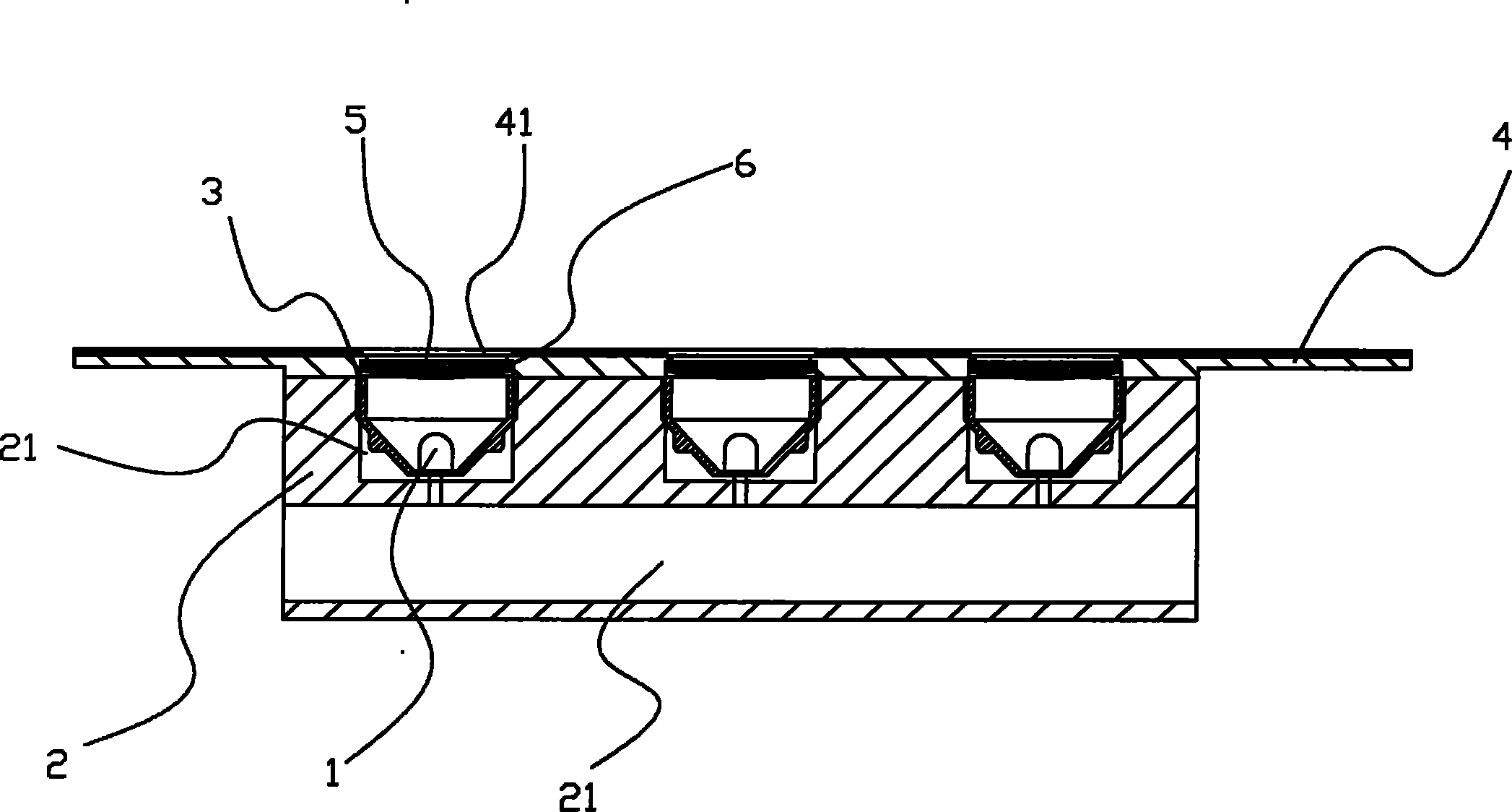 Waterproof structure of LED illuminating module