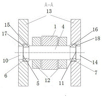 Circuit breaker and transmission device thereof