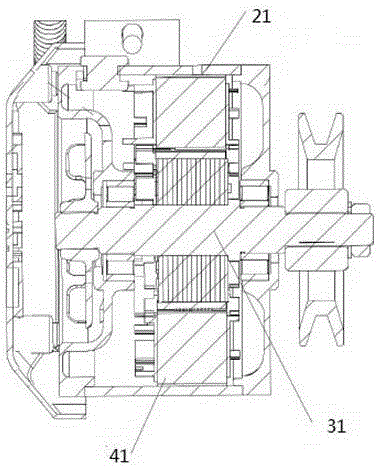 A high-efficiency thread suction machine that prevents thread from clogging the filter plate