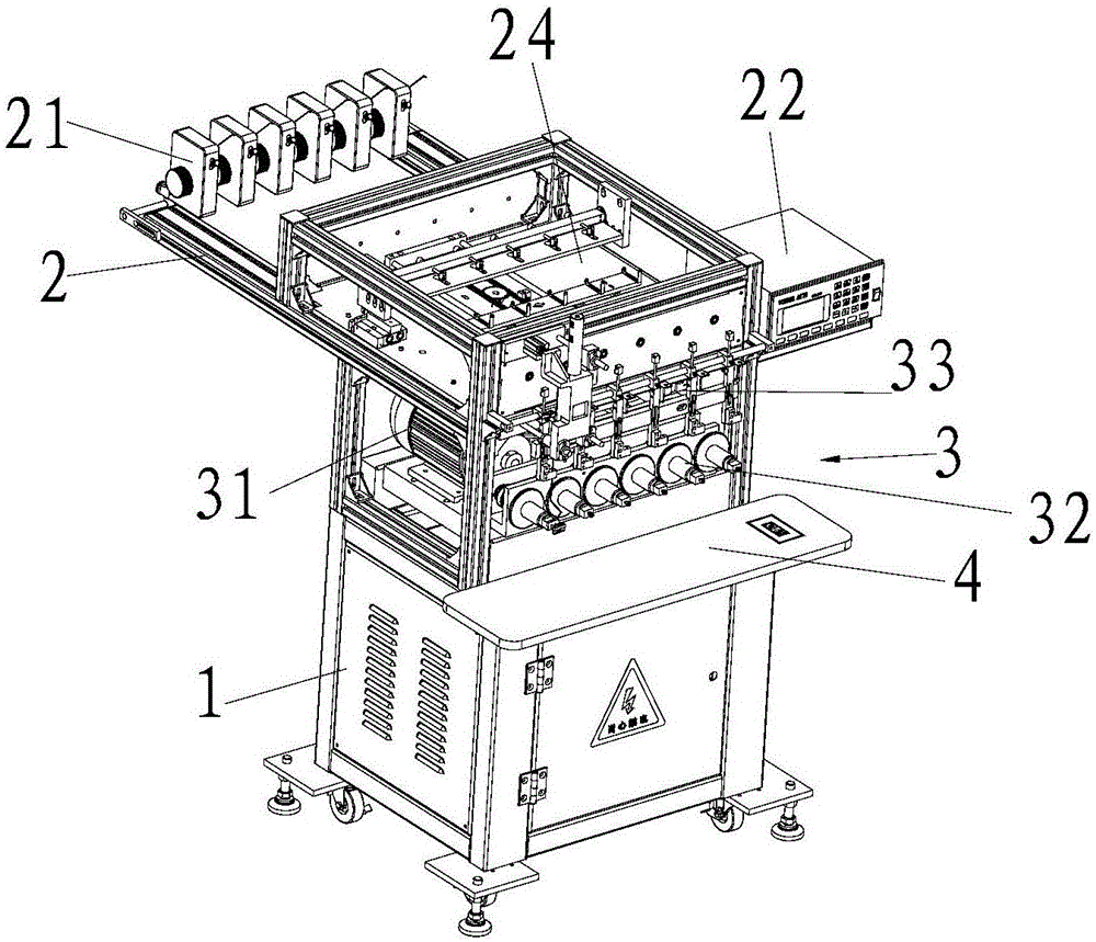 Automatic sleeve feeding device for multi-axial winding machine