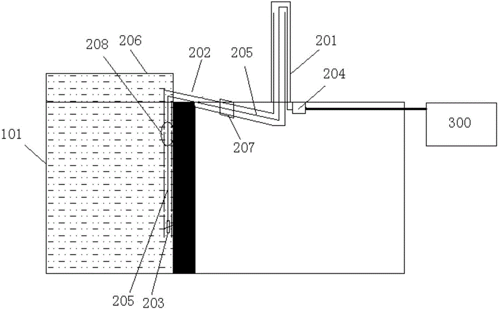 Water level monitoring device and method of underground reservoir with large gushing water volume