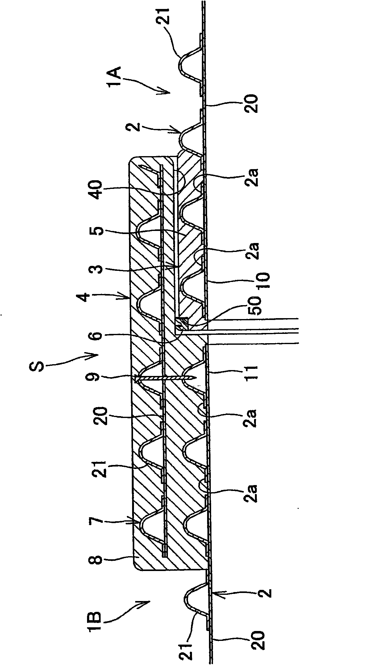Connection structure of waveform plastic conduit, a waveform plastic conduit used by the connection structure and manufacture method thereof