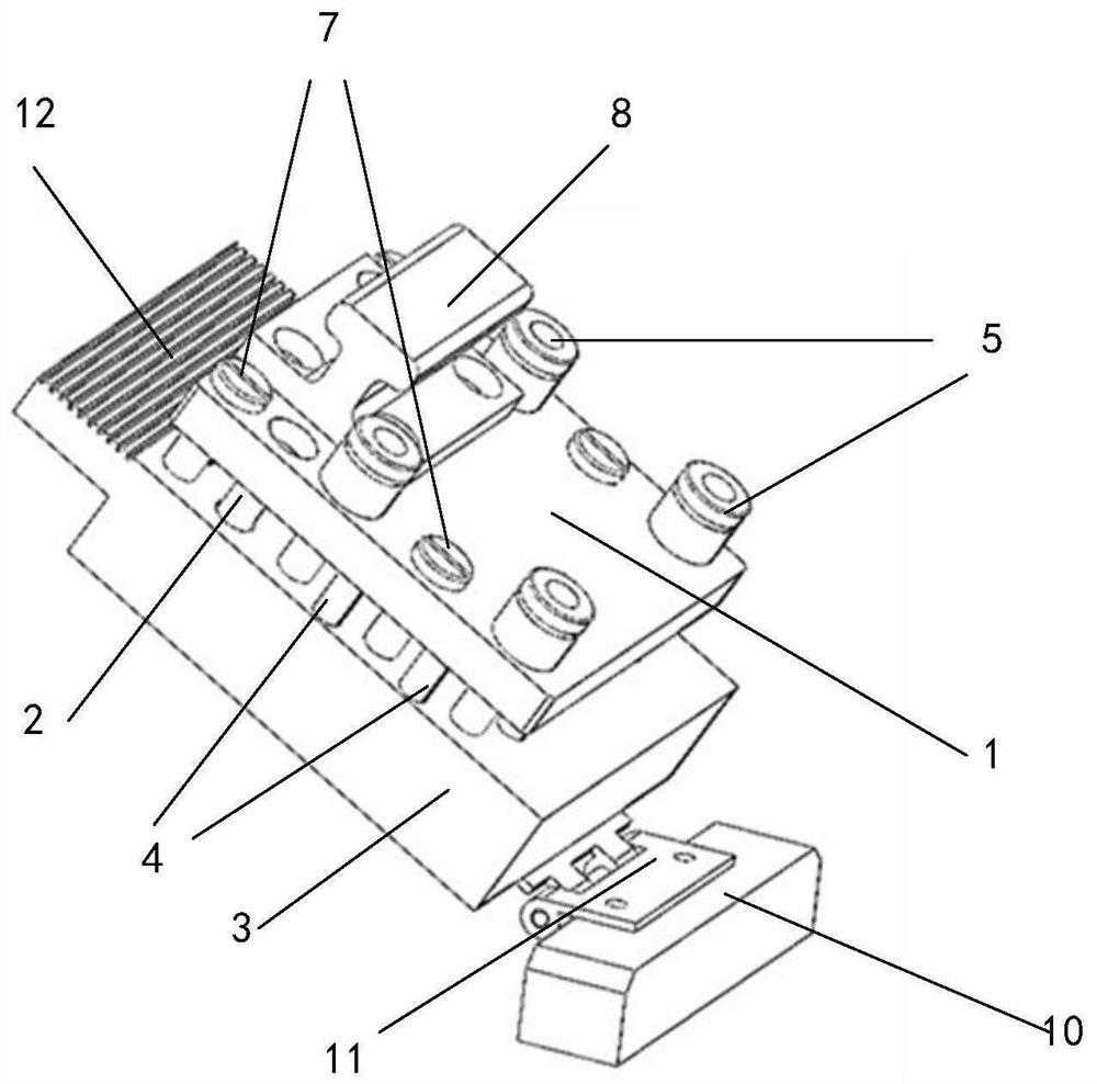 A heat sink installation device