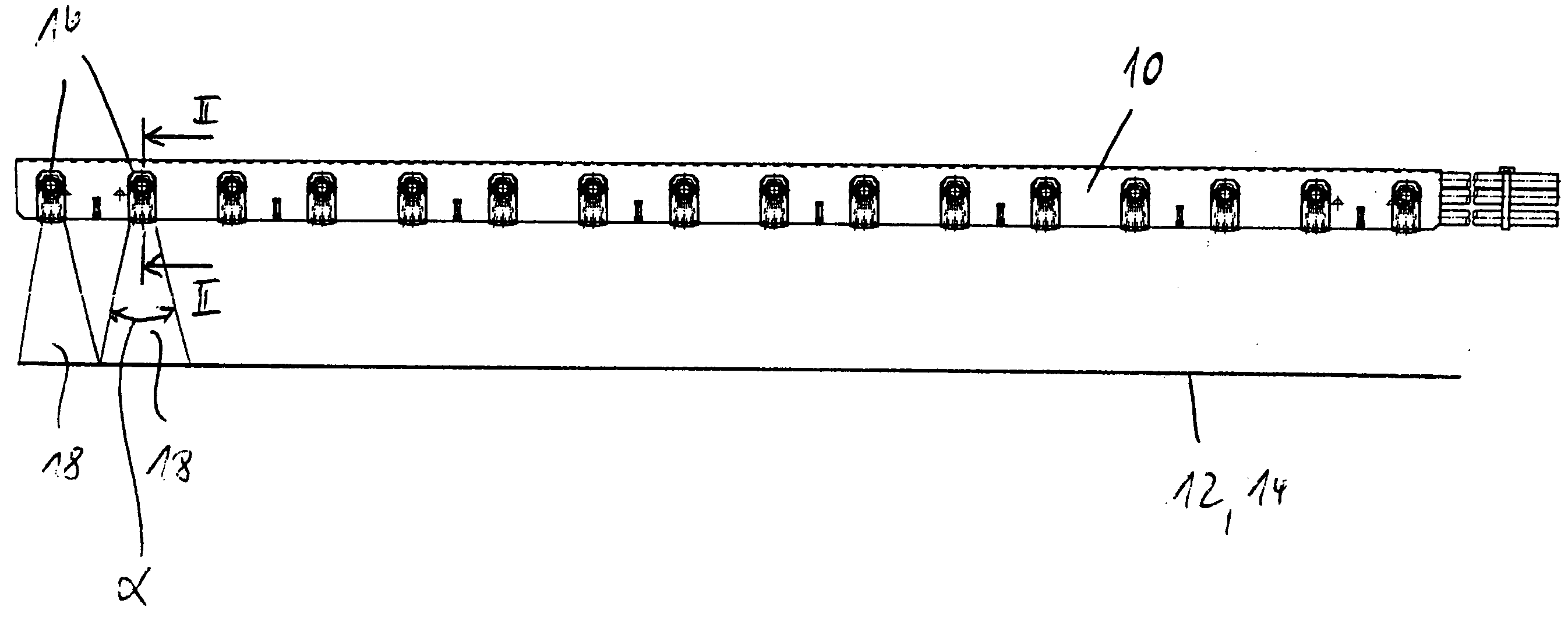 Spray nozzle and method for dusting freshly printed products