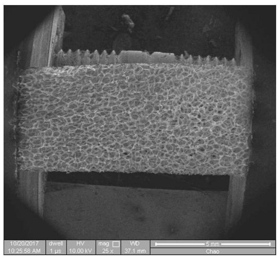 Silicon-carbon composite material as well as preparation method and application thereof