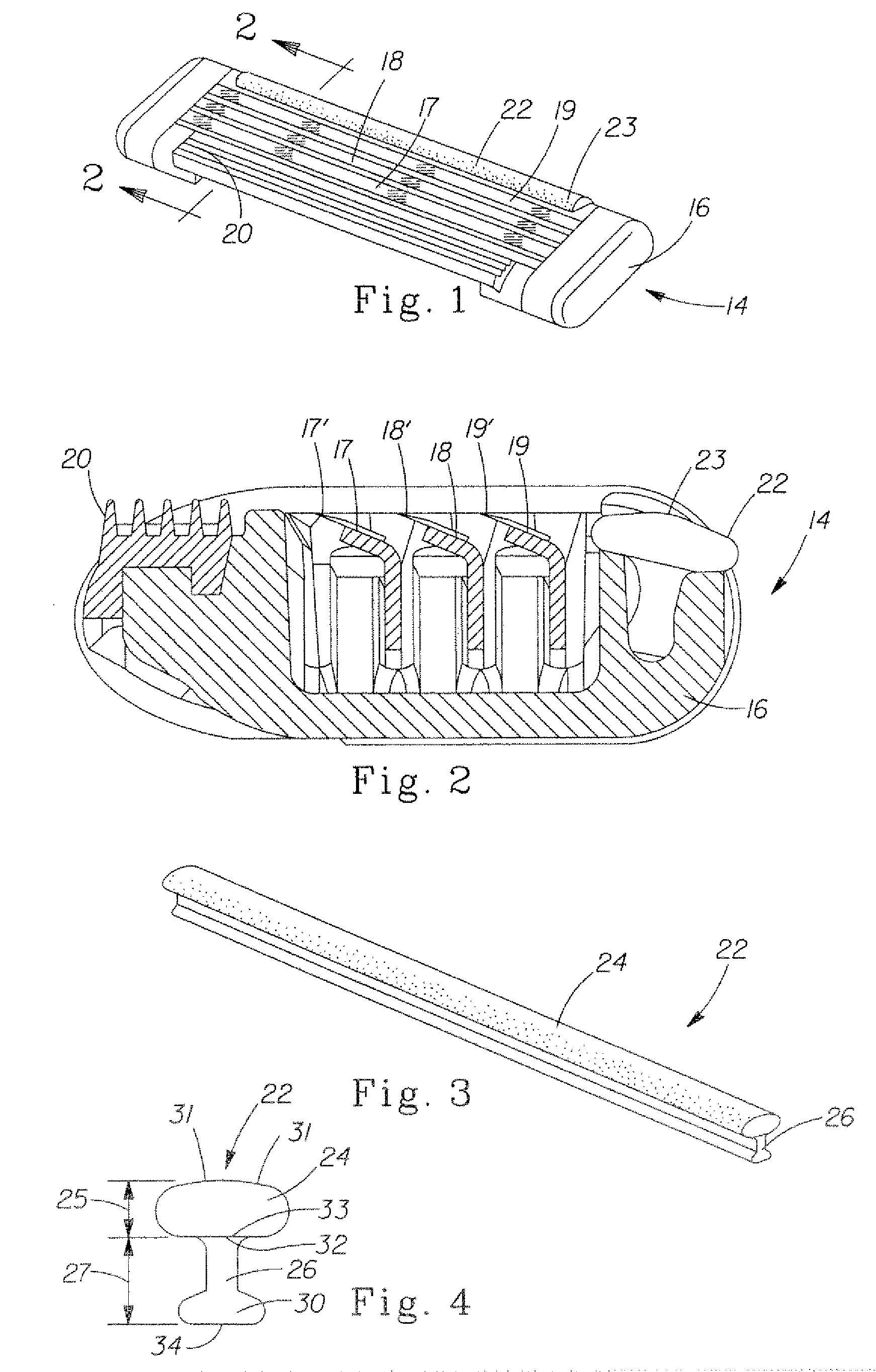 Razor Cartridge with Skin Engaging Member