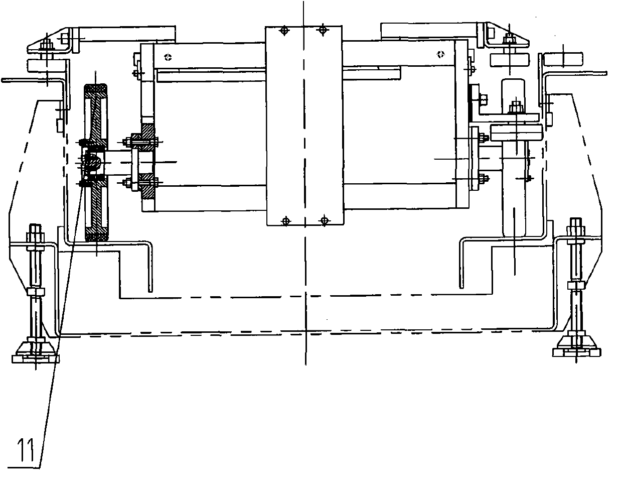 Driving mechanism of track-type transporting vehicle