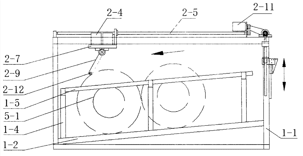 Automatic finished-tire separation device