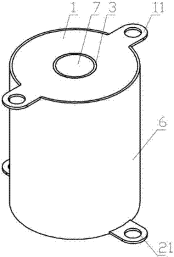 Automobile energy absorbing device with negative poisson ratio