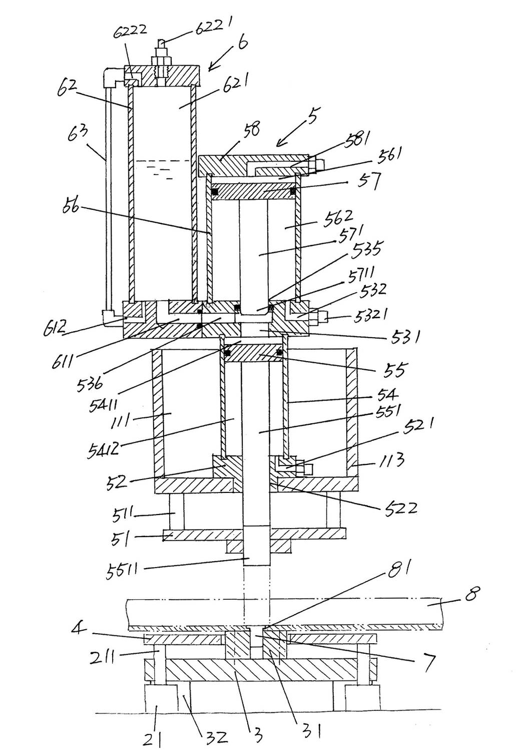 Gas-liquid pressurized riveting machine