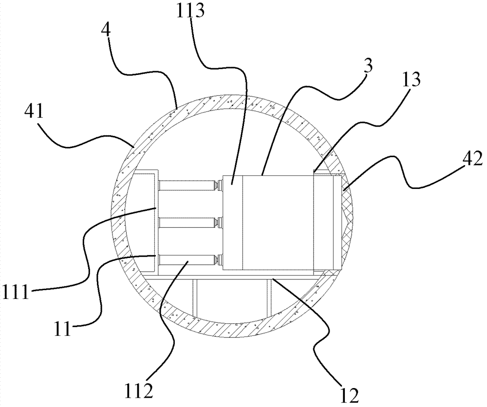 Tunnel connecting passage construction method for directly cutting segment rings through pipe jacking machine