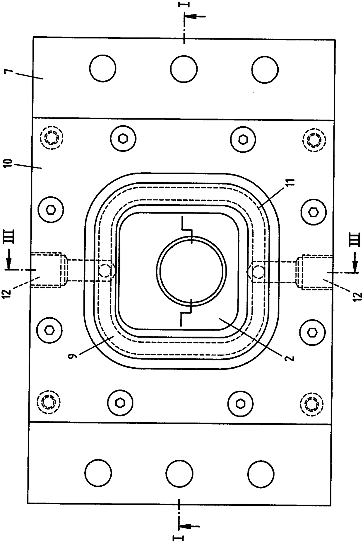 Method and device for producing fiber molded parts, and fiber molded parts