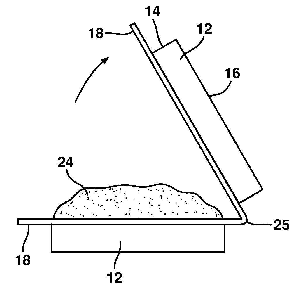 Mold With Reinforced Hinge