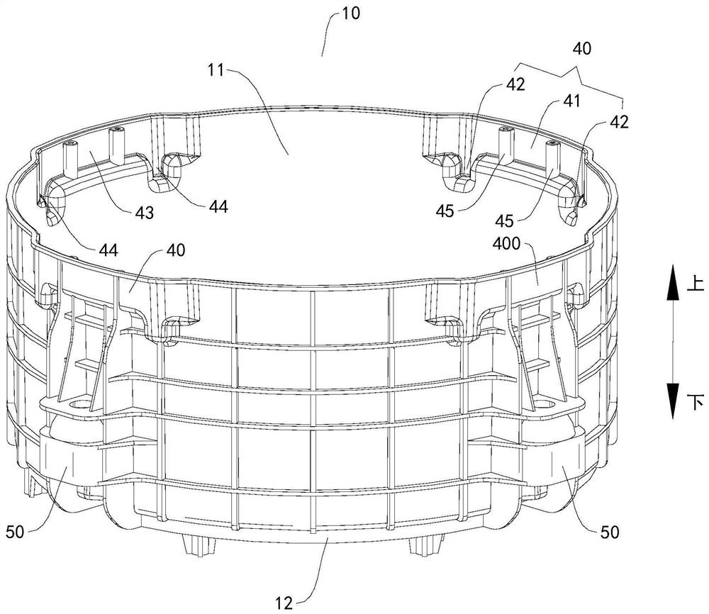 Rotary washing machine and defoaming spraying device for pulsating washing machine