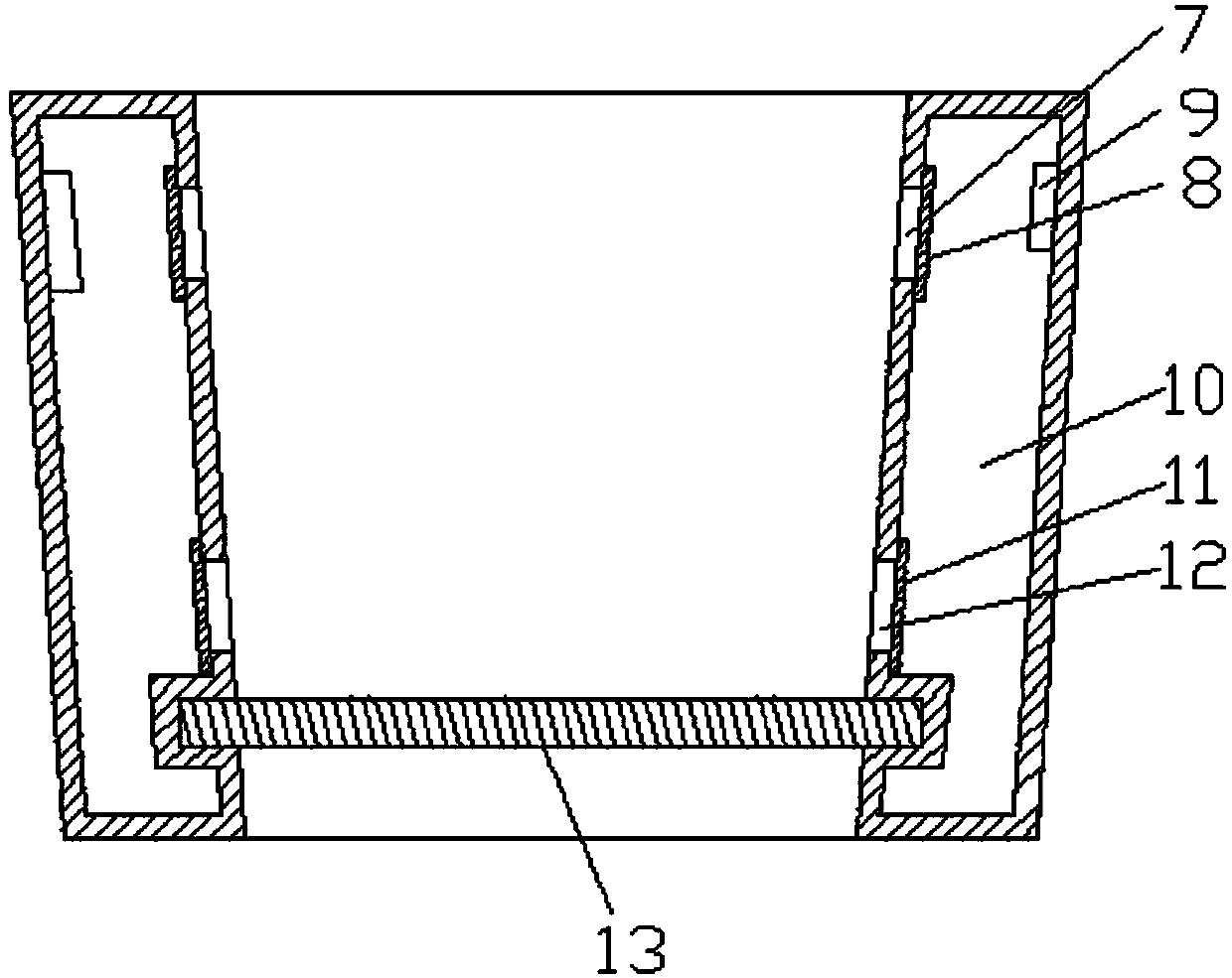 Combined flowerpot with water storage and automatic water supply functions