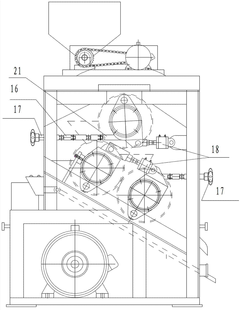 Vertical type material-falling-preventing three-roll grinder and material grinding method