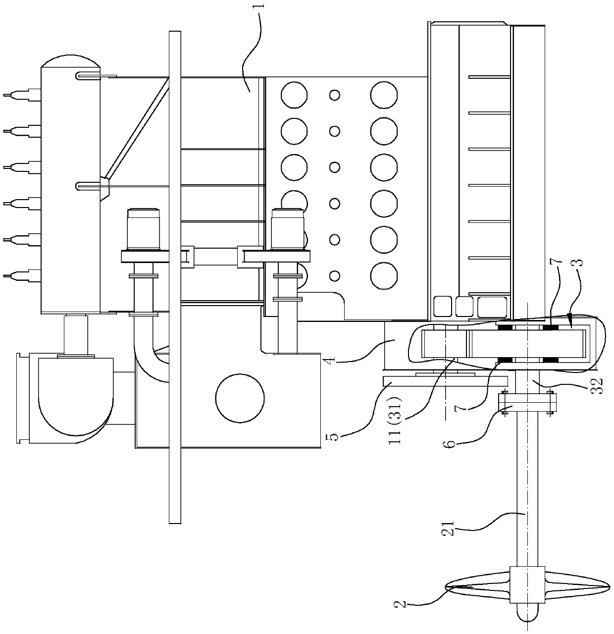 Crosshead two-stroke low-speed diesel engine deceleration propulsion device