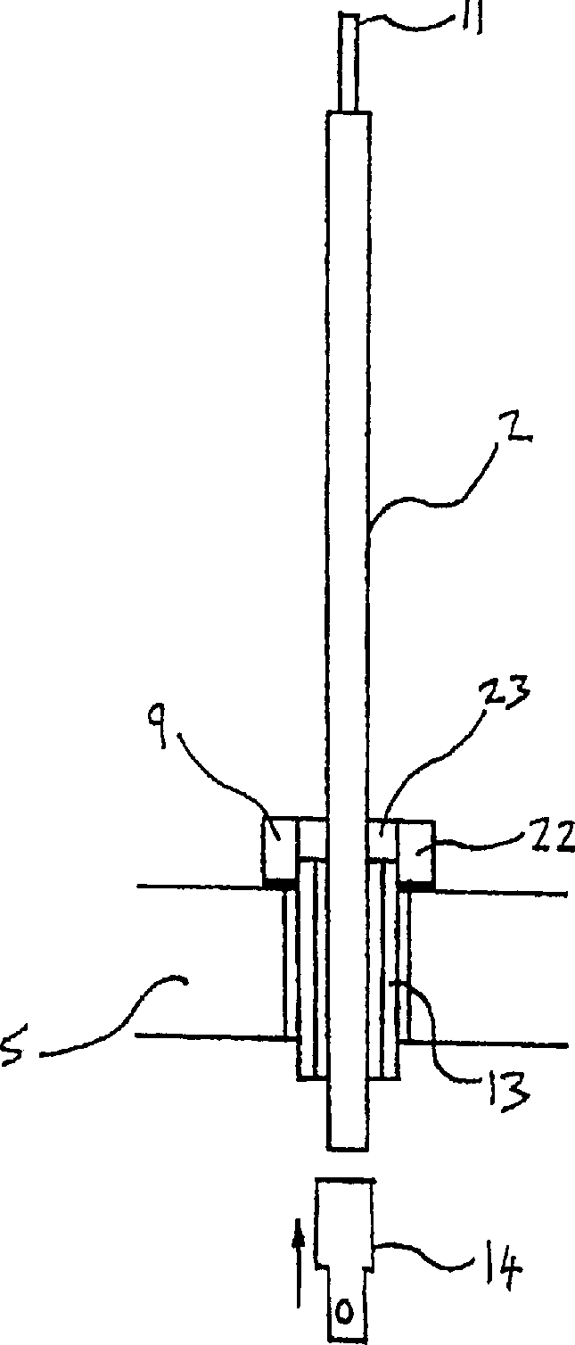 Integrated solid oxide fuel cell and reformer