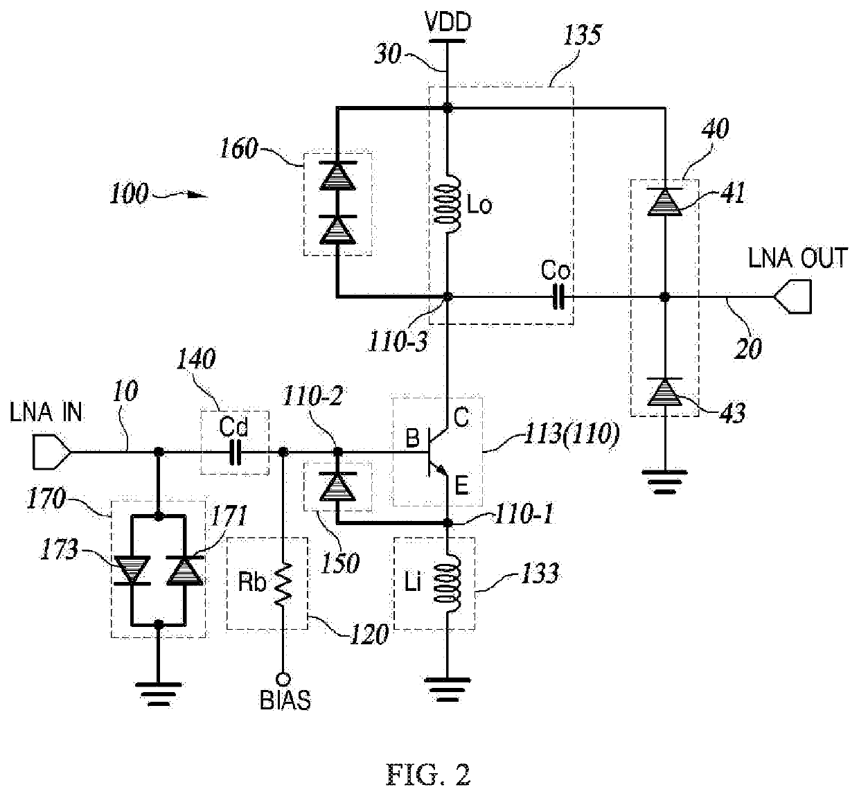 Low noise amplifier with improved absolute maximum rating performance