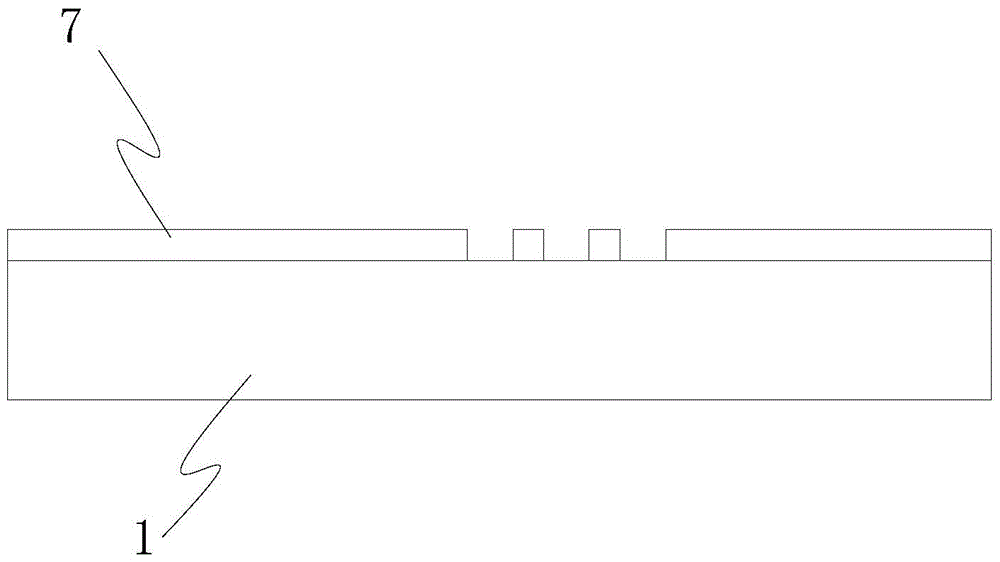 Z-axis structure of accelerometer and production method thereof