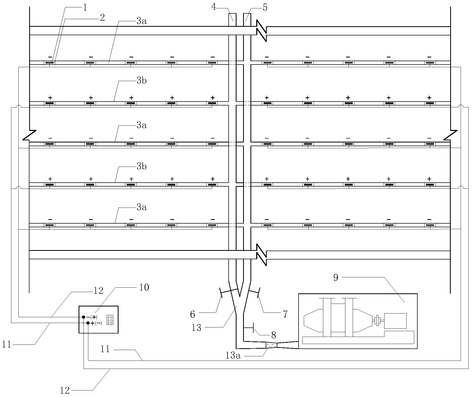 Method and device for accelerating ultra-soft soil solidification through dual-passage variable-polarity vacuum electroosmosis