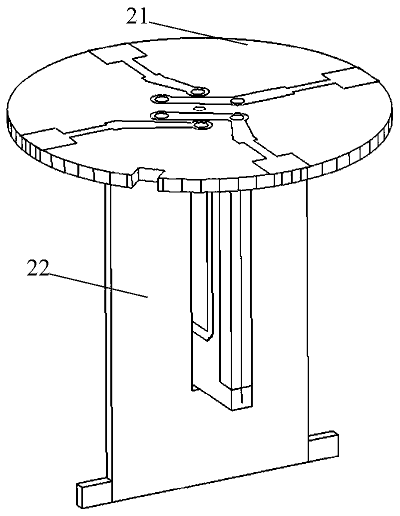 A Novel Quadrifilar Helical Antenna