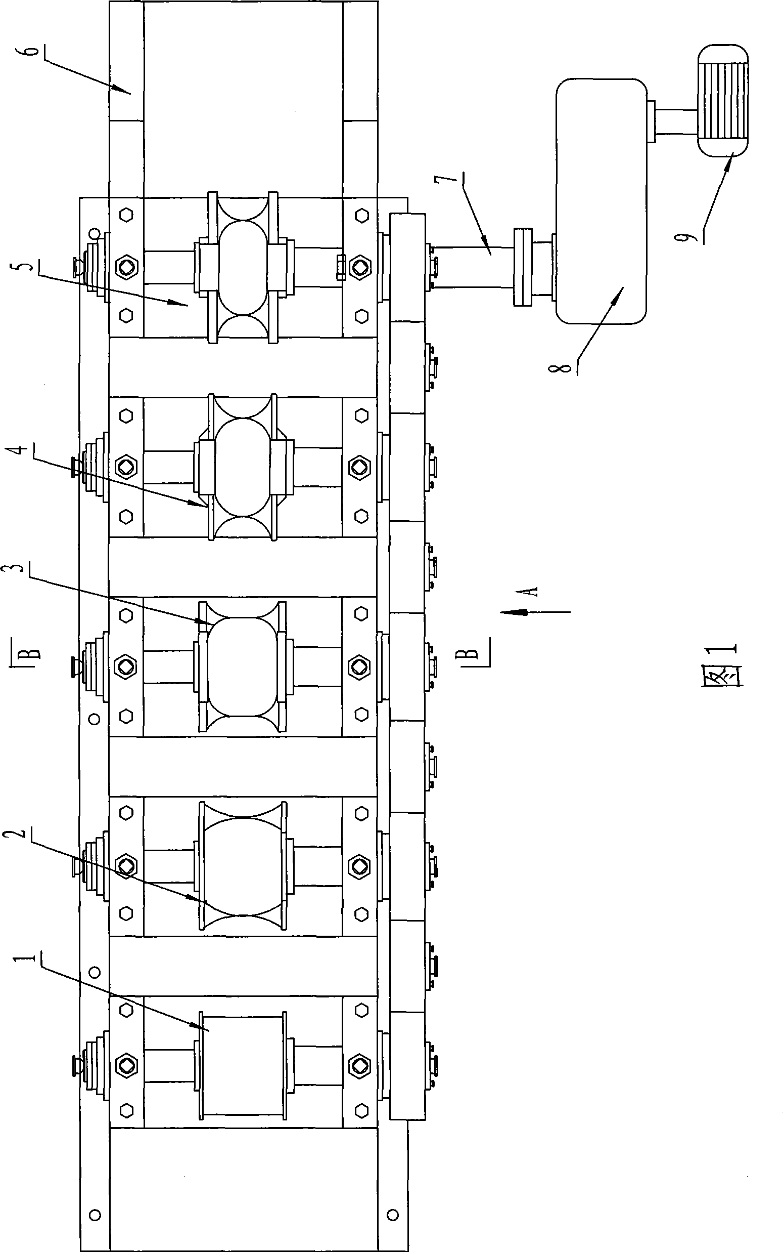 Semicanal formation rolling machine