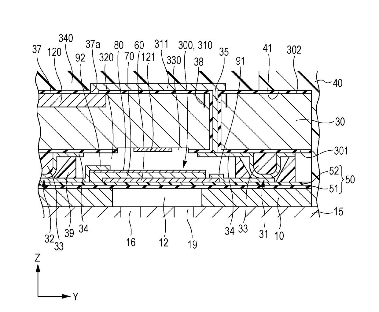 Head and liquid ejecting apparatus